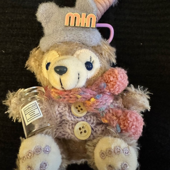 Shellie May Pendant - Picture 1 of 2